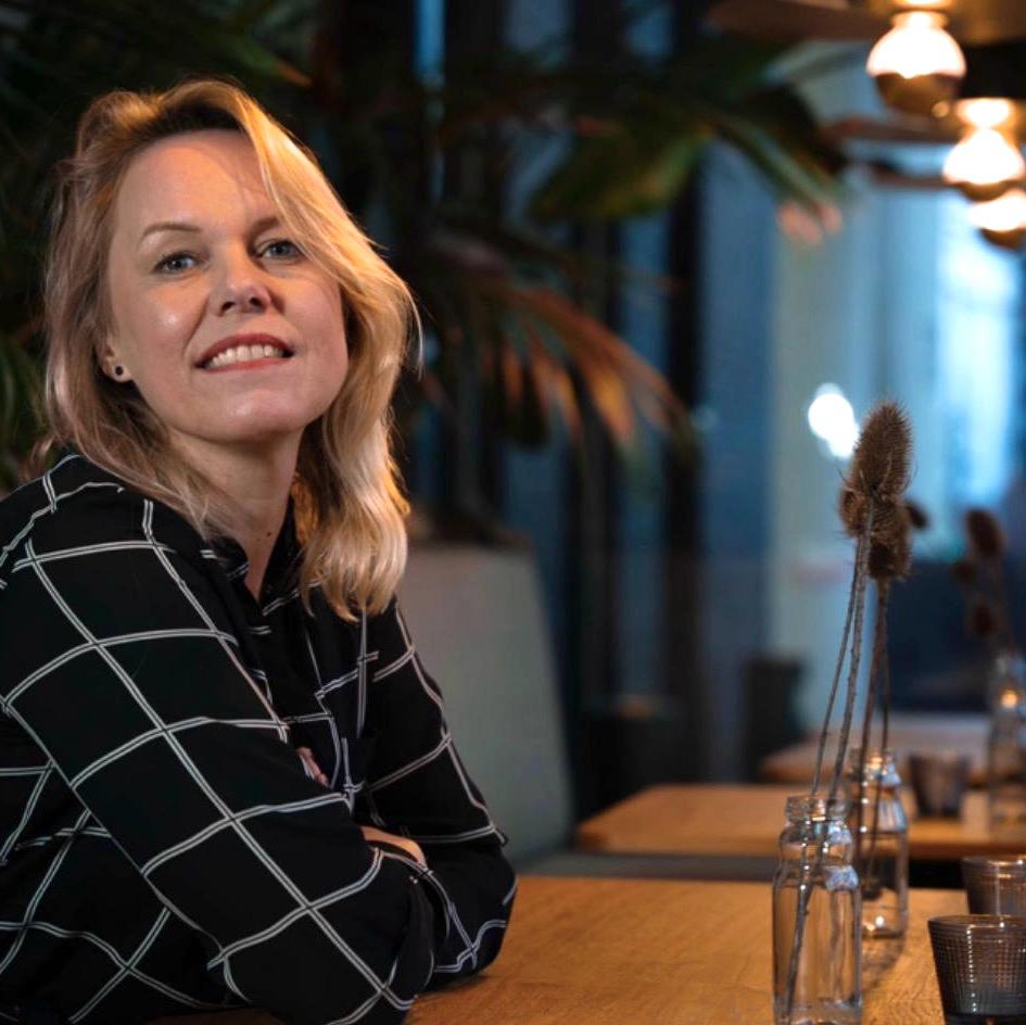 Karin van Gelder